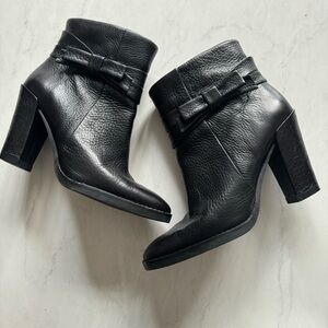 KATE SPADE Black Leather Ankle Boots • Size 8 1/2